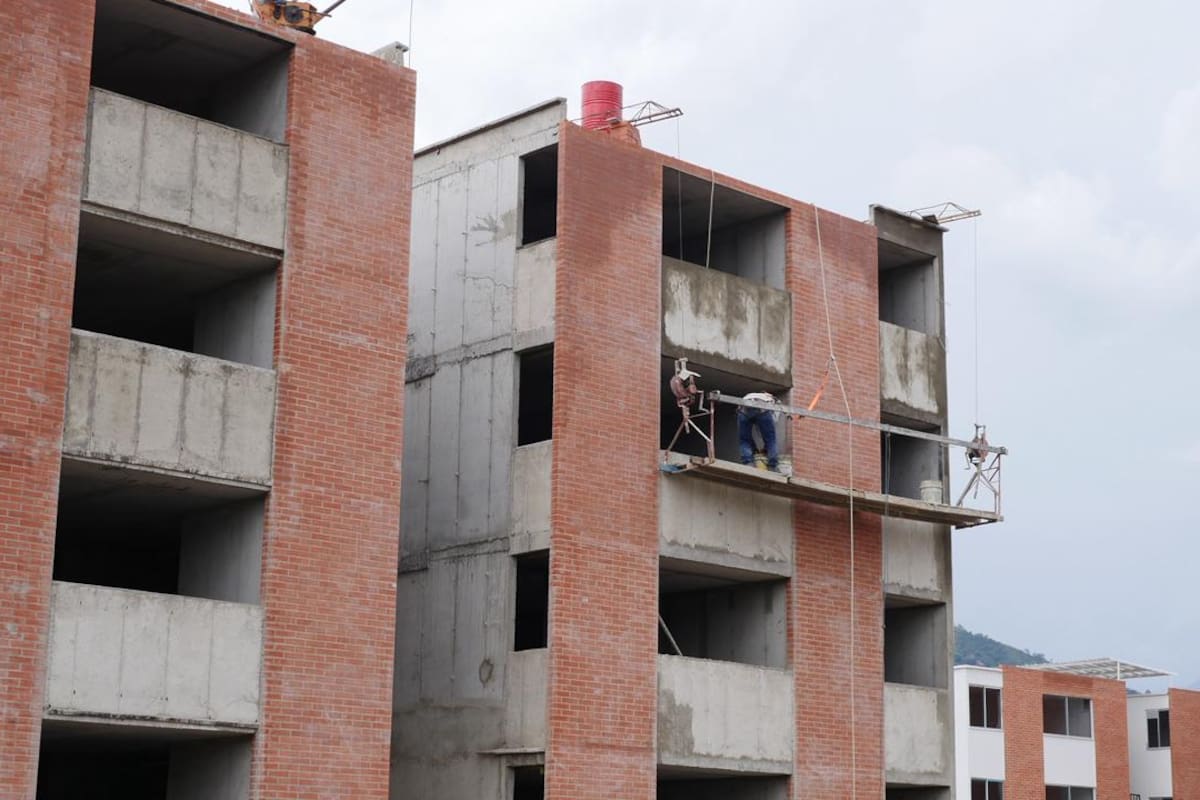 Hasta la fecha se culminaron 7 torres de las 15 que fueron diseñadas. La actual administración municipal proyecta la entrega de otras cuatro torres. (Foto: suministrada / VANGUARDIA)