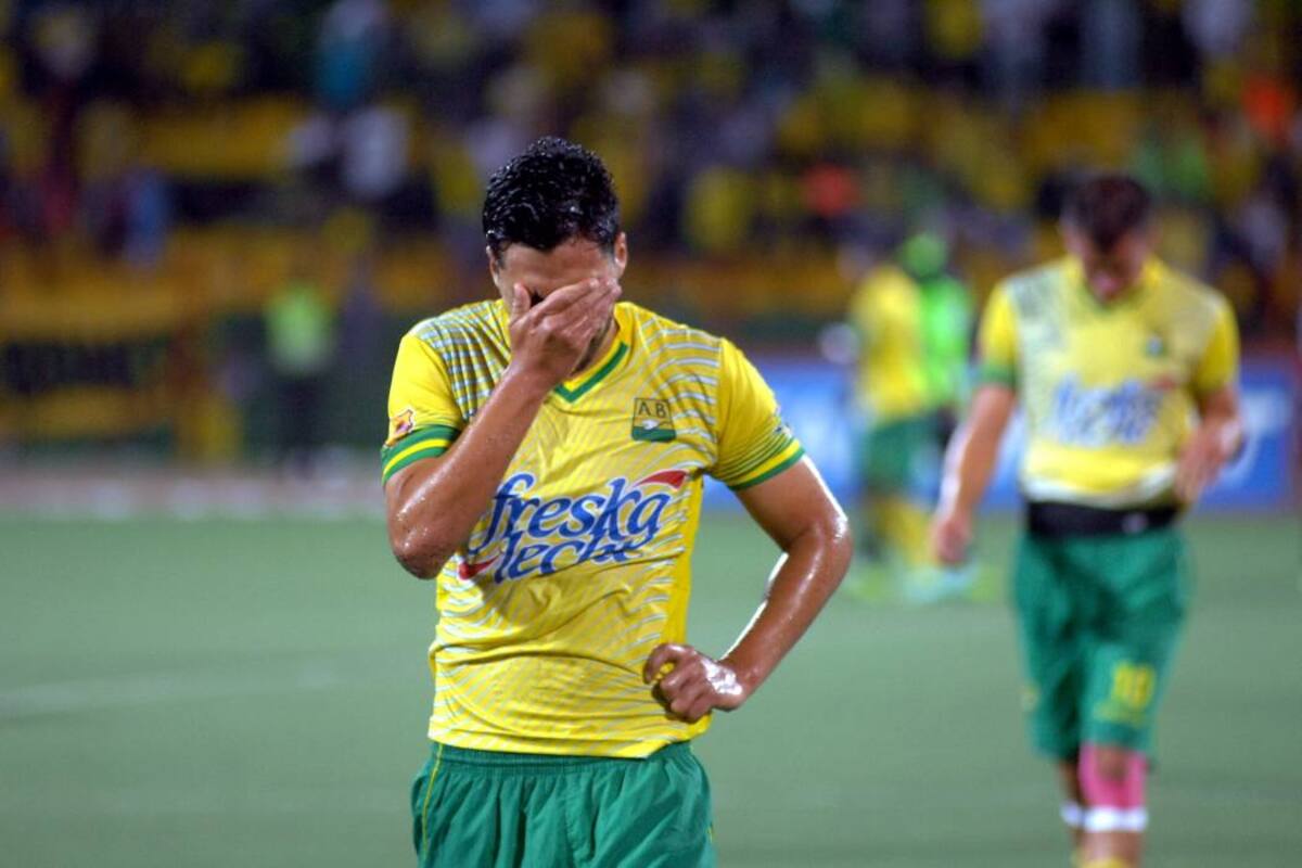 Después de fracasar en su intento de ascender en 2014, el Atlético Bucaramanga apostará por conseguir el anhelado cupo en la Primera División en los cuadrangulares de enero. (Foto: Jaime Del Río / VANGUARDIA LIBERAL)