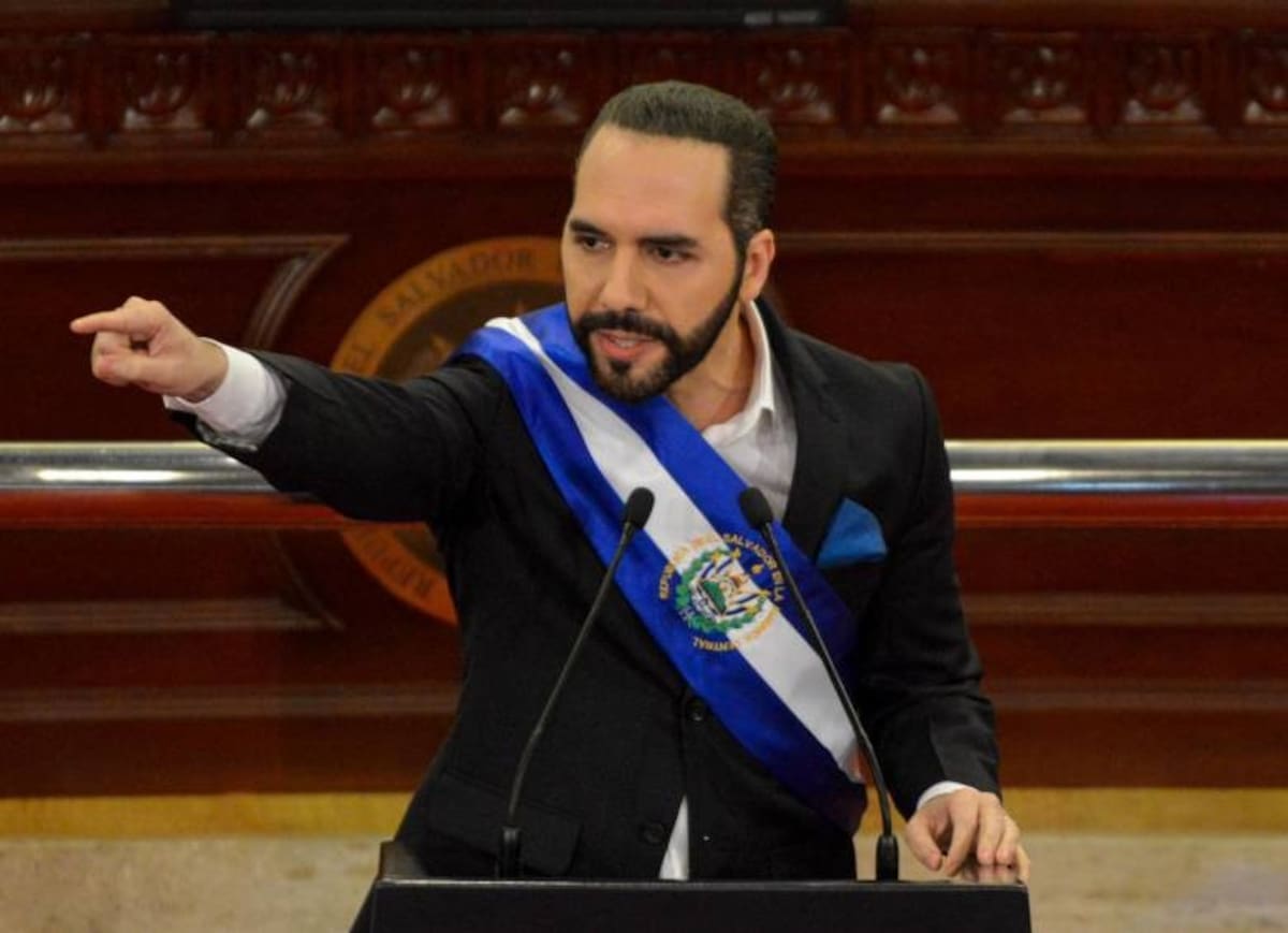 El presidente de El Salvador hizo la afirmación durante un encuentro con empresarios, que luego fue televisado en su país.