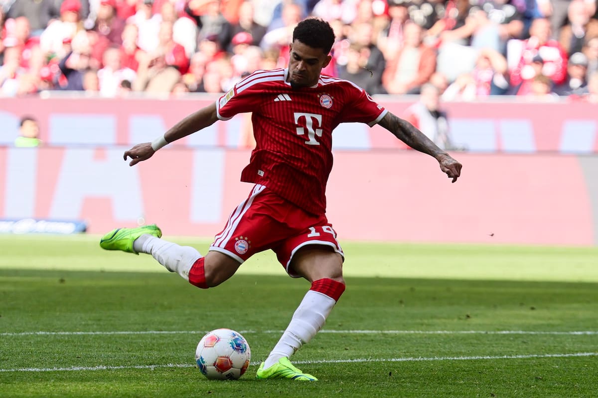 MUNICH (Germany), 16/05/2026.- Luis Diaz of Munich in action during the German Bundesliga soccer match between Bayern Munich and 1. FC Cologne in Munich, Germany, 16 May 2026. (Alemania, Colonia) EFE/EPA/RONALD WITTEK CONDITIONS - ATTENTION: The DFL regulations prohibit any use of photographs as image sequences and/or quasi-video.