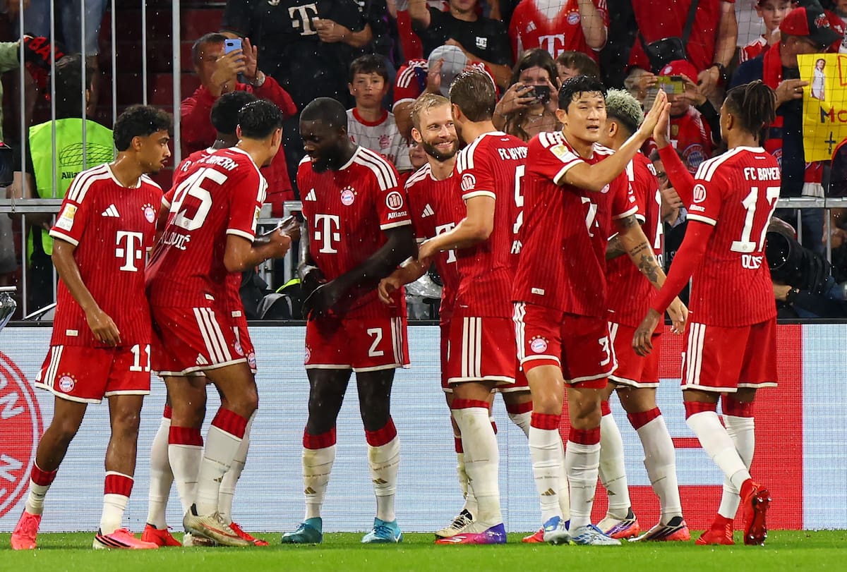 MUNICH (Germany), 28/08/2026.- Dayot Upamecano of Munich (3-L) celebrates with teammates after scoring the 1-0 lead during the German Bundesliga soccer match between FC Bayern Munich and VfB Stuttgart in Munich, Germany, 28 August 2026. (Alemania) EFE/EPA/ANNA SZILAGYI CONDITIONS - ATTENTION: The DFL regulations prohibit any use of photographs as image sequences and/or quasi-video.
