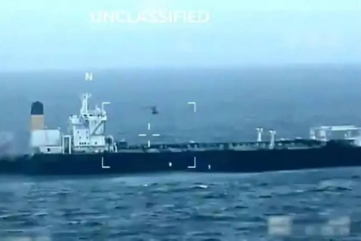 La secretaría de Seguridad Nacional, Kristi Noem, compartió en las redes imágenes de la captura del buque.