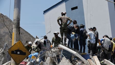 Llegarán los primeros rescatistas extranjeros tras terremoto: Gobierno reveló de dónde vienen y cuántos son