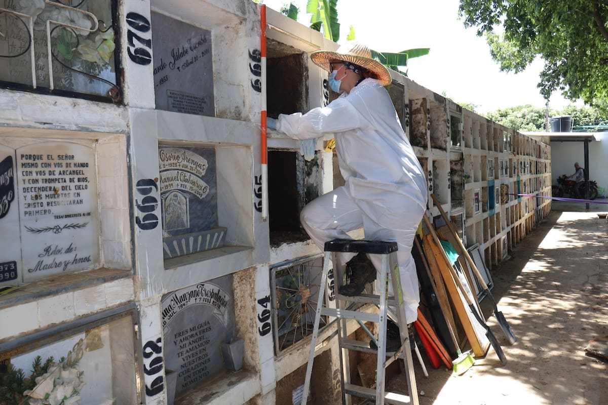 La Unidad de Búsqueda recuperó 13 cuerpos durante la tercera fase de intervención forense en el Cementerio Católico Central de Aguachica, en el sur del Cesar.
Suministrada/Vanguardia