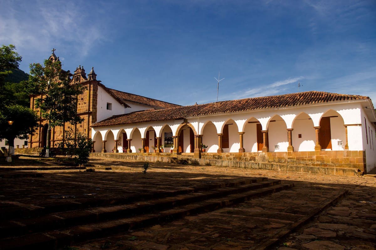Cabrera es un municipio del departamento de Santander ubicado en la provincia de Guanentá.