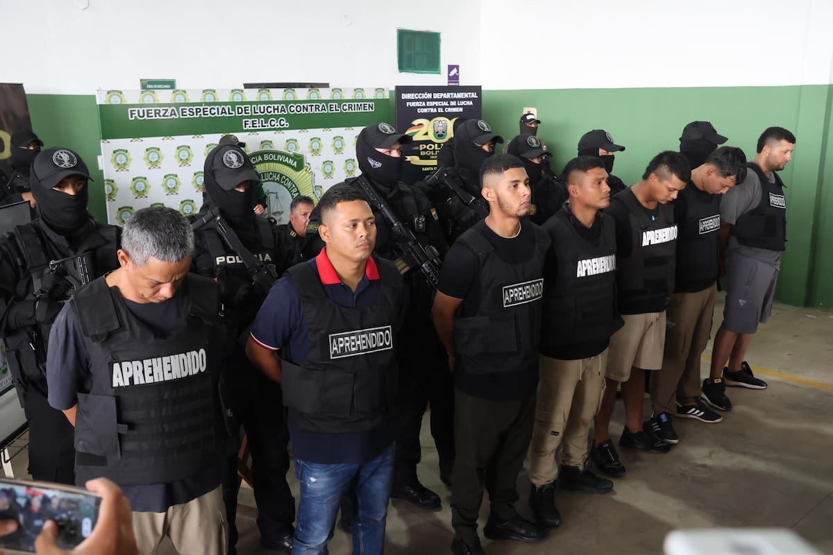 Caen 11 colombianos en Bolivia tras tiroteo y vinculan a uno con banda Los Espartanos. | Foto: EFE.