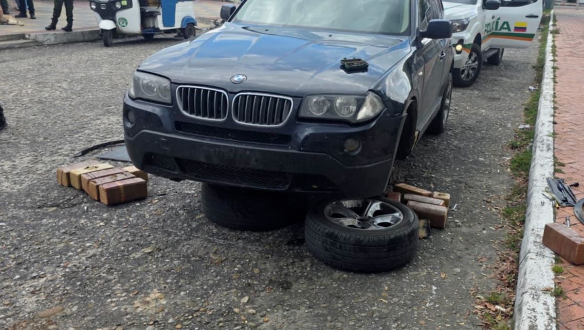 incautan droga escondida en estructura de vehículo en vía de Santander.
Foto: cortesía.