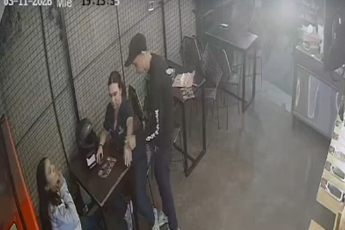 Cámaras de seguridad captaron el momento del atraco.