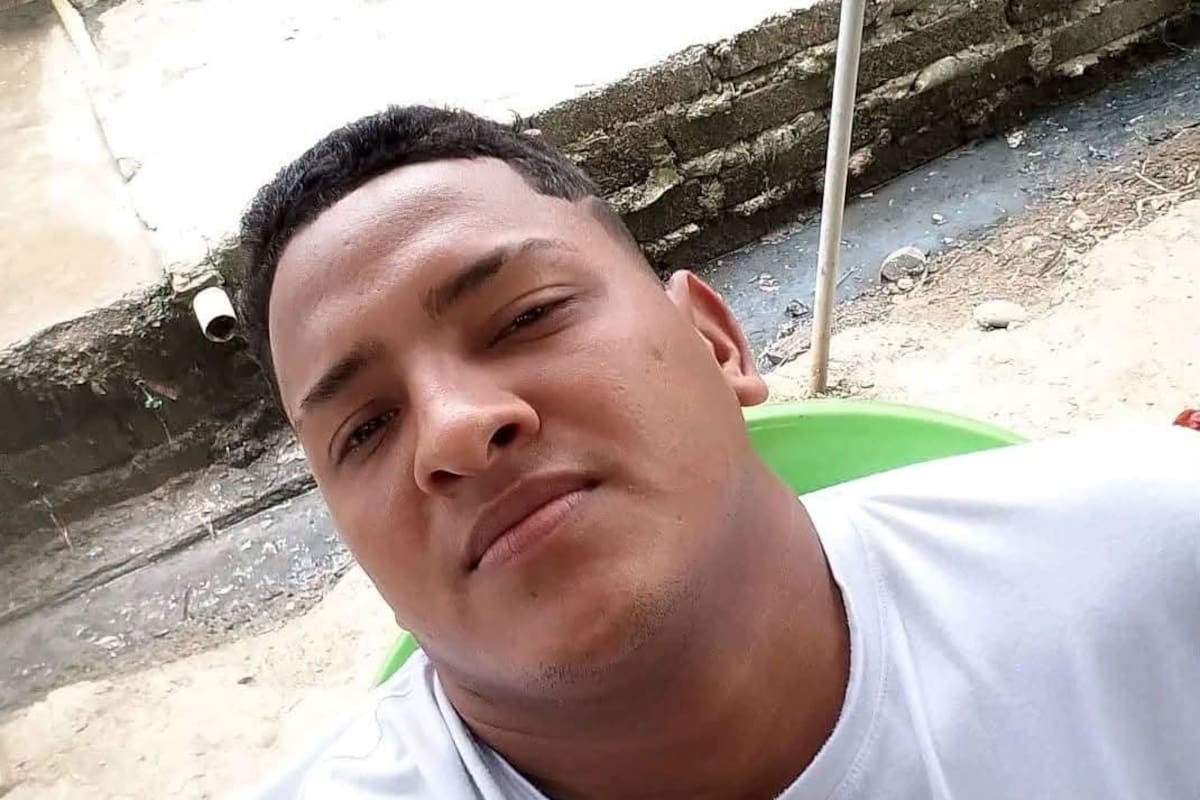 Camilo Rojas Acuña.