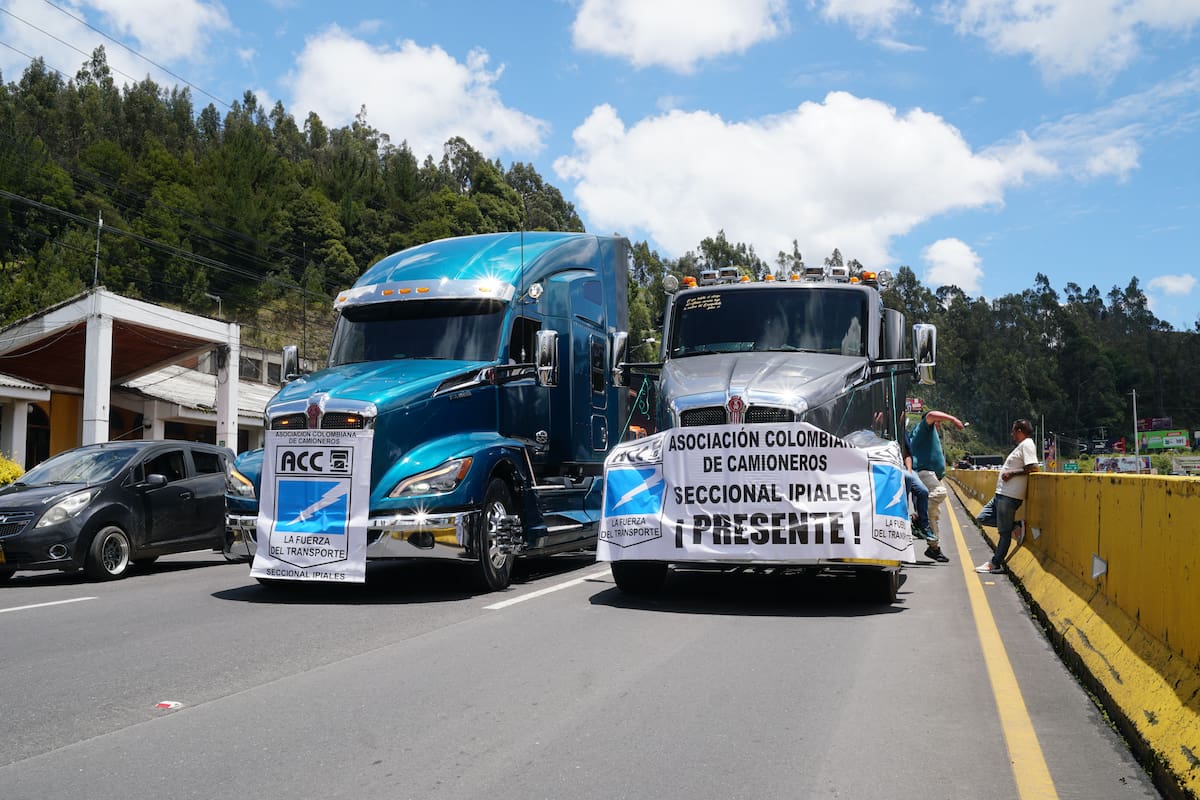 El bloque se presenta en Ipiales, en la frontera con Ecuador.
Foto: EFE/ Xavier Montalvo