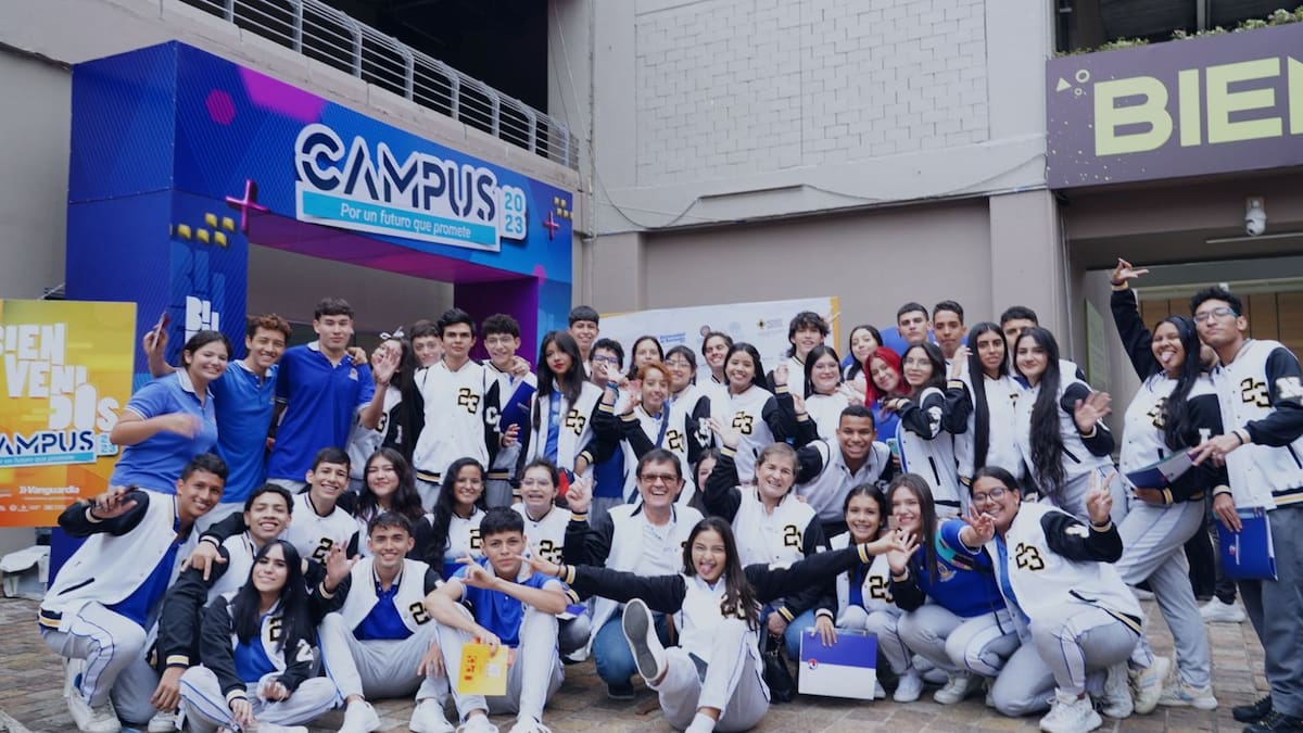 Más de 6 mil estudiantes recibieron asesoría en Campus 2025