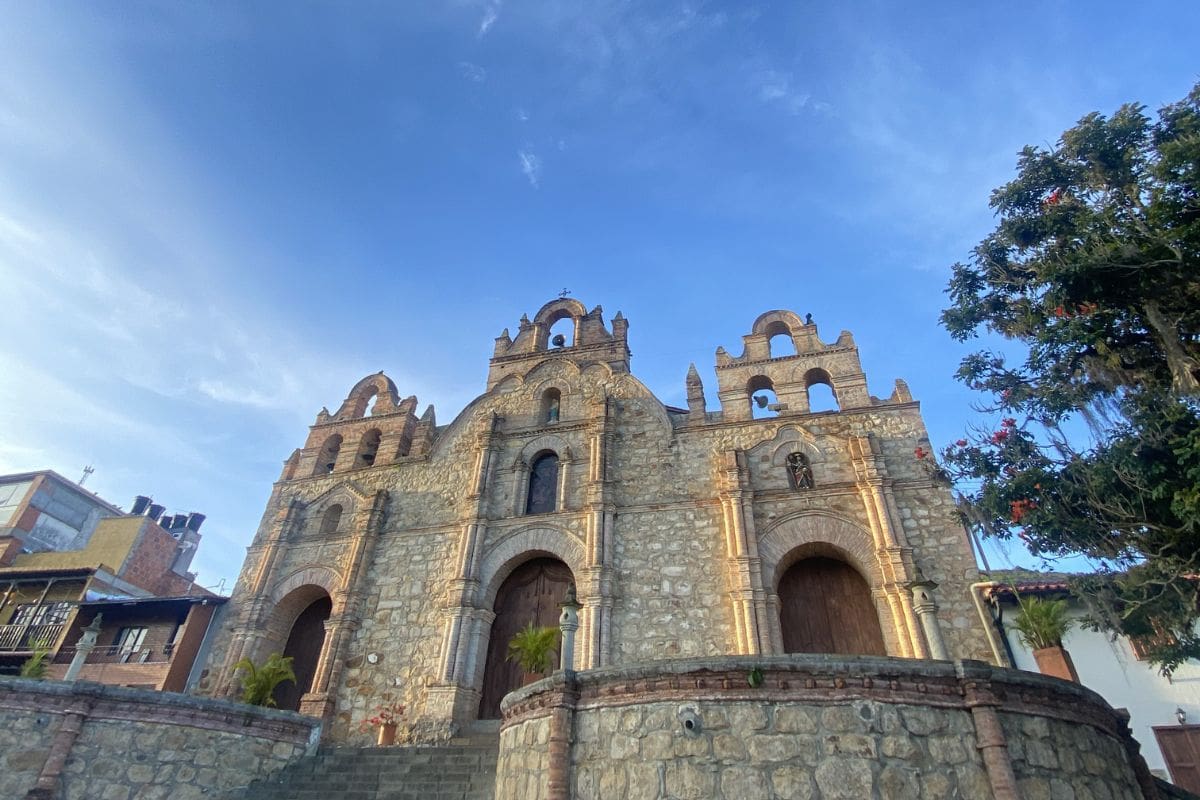 Suministrada (Alcaldía de Aratoca)/Vanguardia