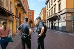 Caos en Italia por un atropellamiento masivo que deja múltiples heridos en Módena