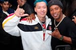 Ronaldinho desata euforia al promocionar colaboración entre Blessd y Feid