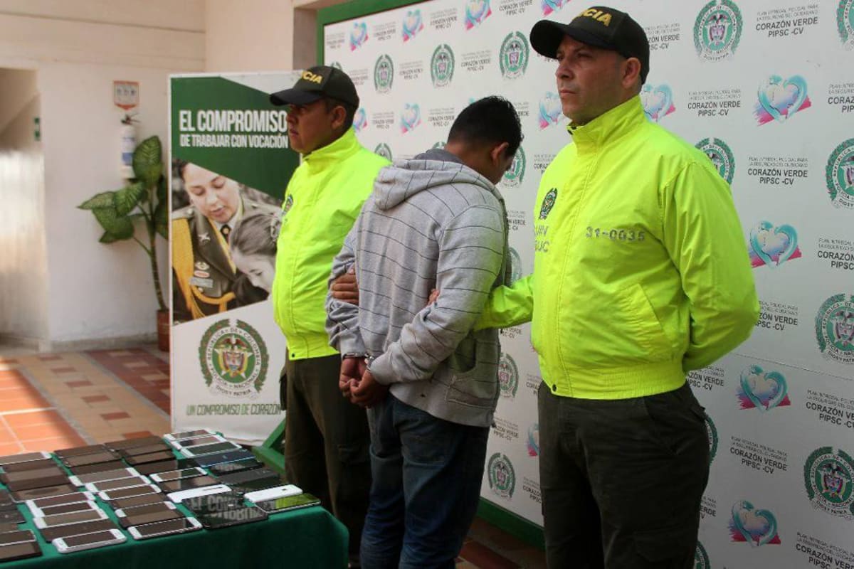 Los 64 celulares hurtados fueron recuperados y José Manuel Gutiérrez fue enviado a prisión. (Foto: Suministrada / VANGUARDIA LIBERAL )
