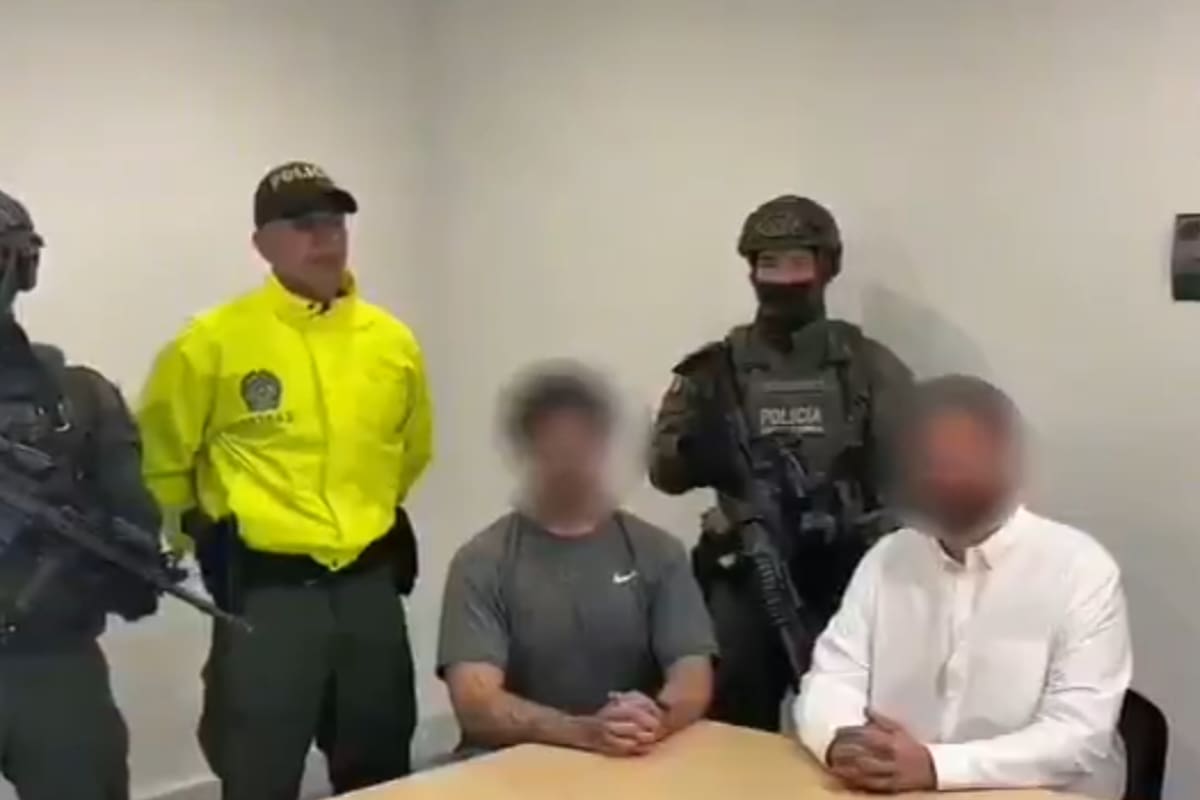 Capturan en Medellín a dos hermanos ligados a red internacional de cocaína hacia Estados Unidos. | Foto: Tomado de Video.