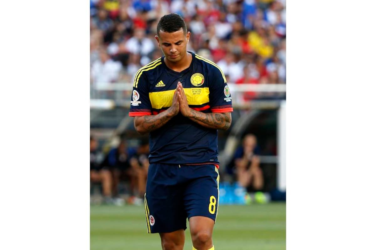 La Comisión Disciplinaria de la Fifa sancionó con suspensión de cinco partidos amistosos al futbolista colombiano Edwin Cardona, por un gesto discriminatorio a un rival durante un partido amistoso entre la selección Colombia y la de República de Corea. (Foto: Archivo / VANGUARDIA LIBERAL)