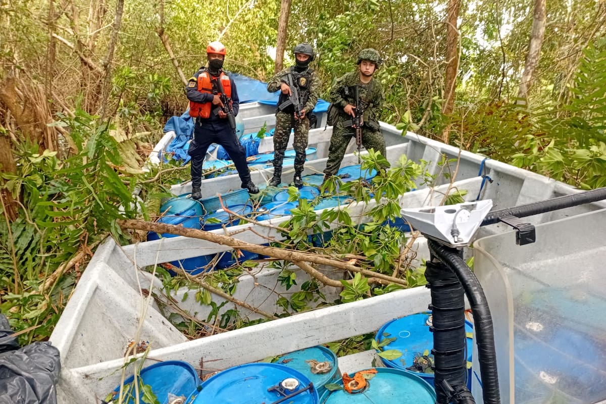 Fuerzas Armadas frustran envío de cocaína a Centroamérica. // Foto: cortesía - Armada Nacional.
