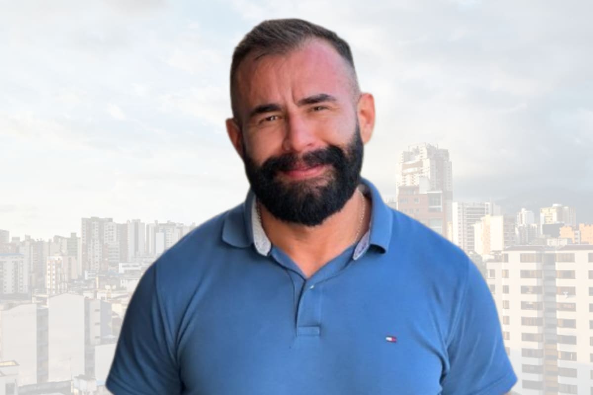 ¿Quién está detrás de cada candidato? ¿Quién les habla al oído? Vanguardia formuló estas preguntas.