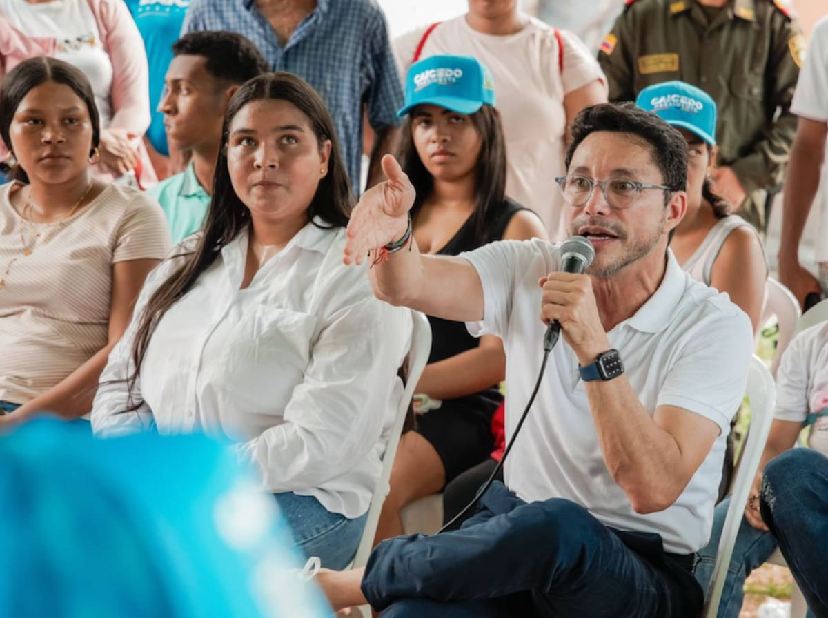 Carlos Caicedo, sostuvo que se deben buscar los mecanismos para que la región Caribe tenga una empresa propia que solucione el problema energético enquistados dede hace muchos años.//Cortesía RRS.