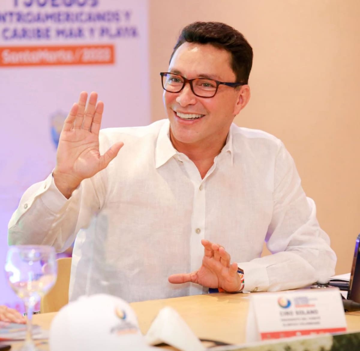 Carlos Caicedo, exgobernador del Magdalena, critico a los precanditados que estuvieron al lado del presidente Petro y ahora reniegan de su política.//Cortesía.