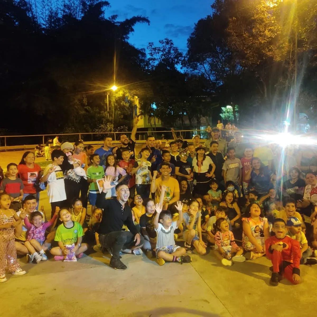Carlos Antonio Franco encontró en el liderazgo social una forma de servir a su comunidad. Desde Floridablanca, impulsa a jóvenes y profesionales a poner sus conocimientos al servicio de los barrios.