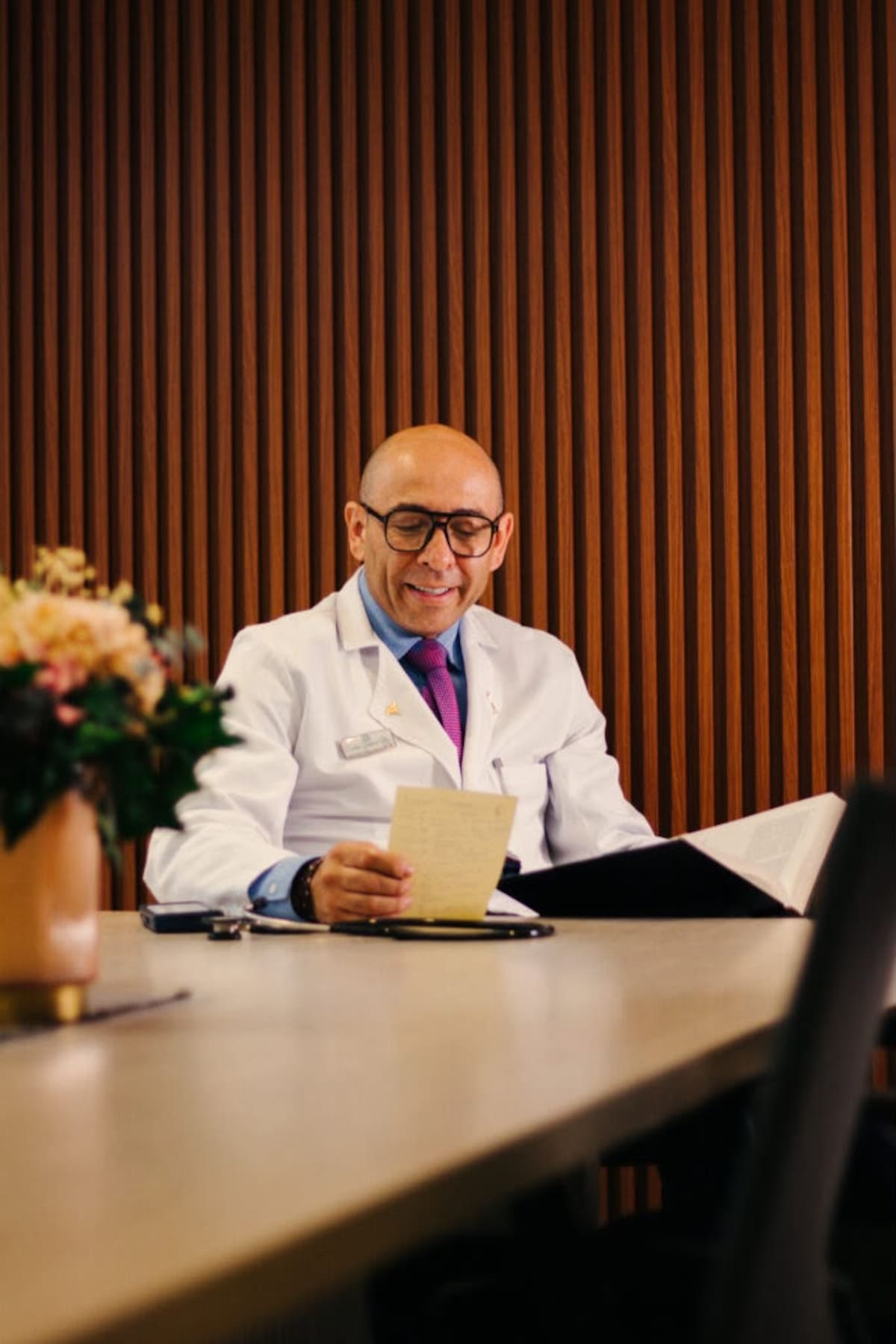 El doctor Carlos Guerrero Silva habla sobre medicina regenerativa.