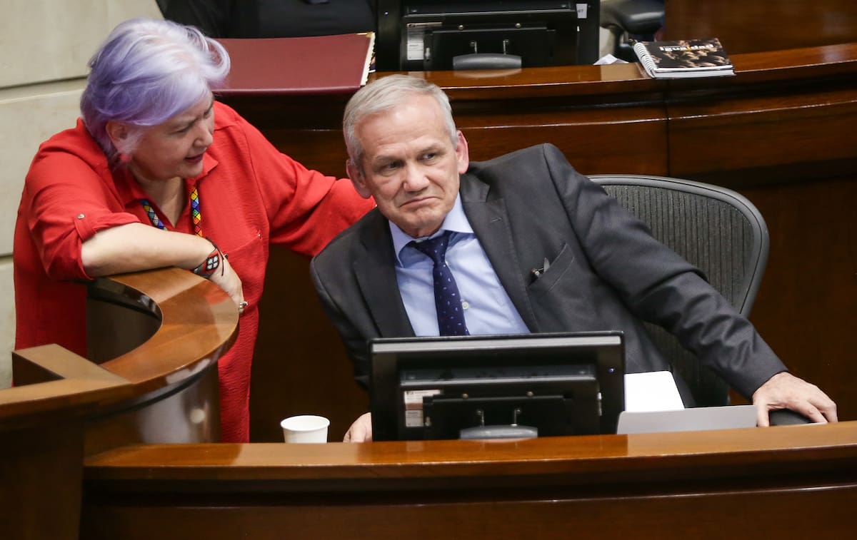 En la plenaria del senado del Congreso de la República, fue citado Carlos Ramón Gonzales Director General de la Dirección Nacional de Inteligencia (DNI) para responder por presuntas 'chuzadas' a la oposición (Colprensa - Catalina Olaya )