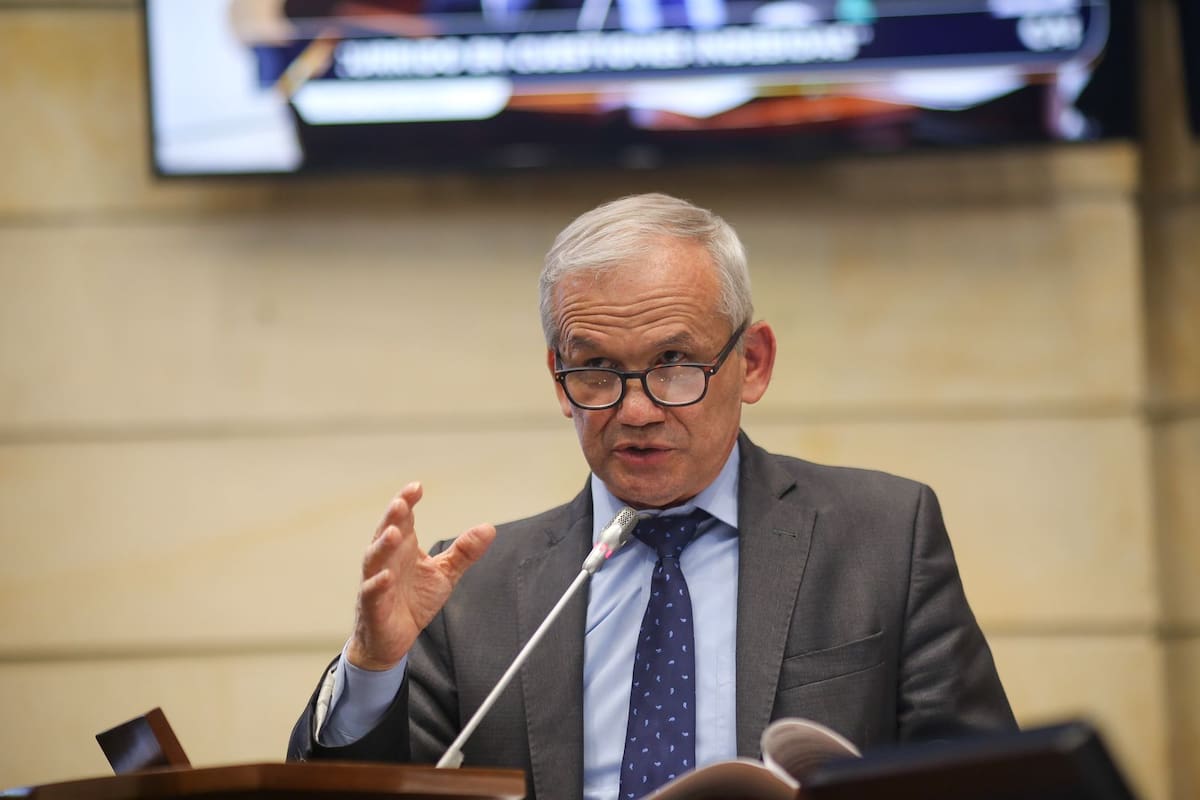Exdirector de la Agencia Nacional de Inteligencia, Carlos Ramón González. //Colprensa-Senado de la República.