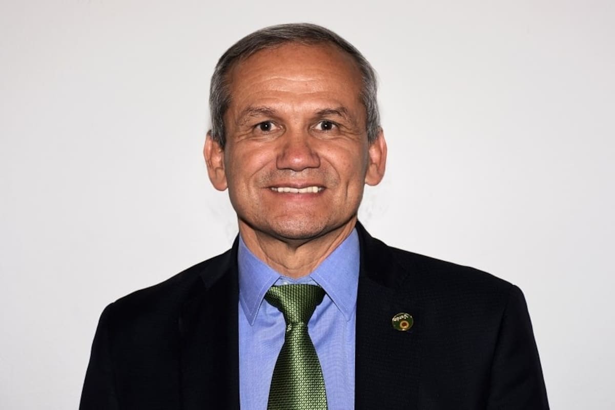 Carlos Ramón González, exdirector del Dapre, es acusado por corrupción y lavado de activos, mientras permanece en Nicaragua tras solicitar asilo político.