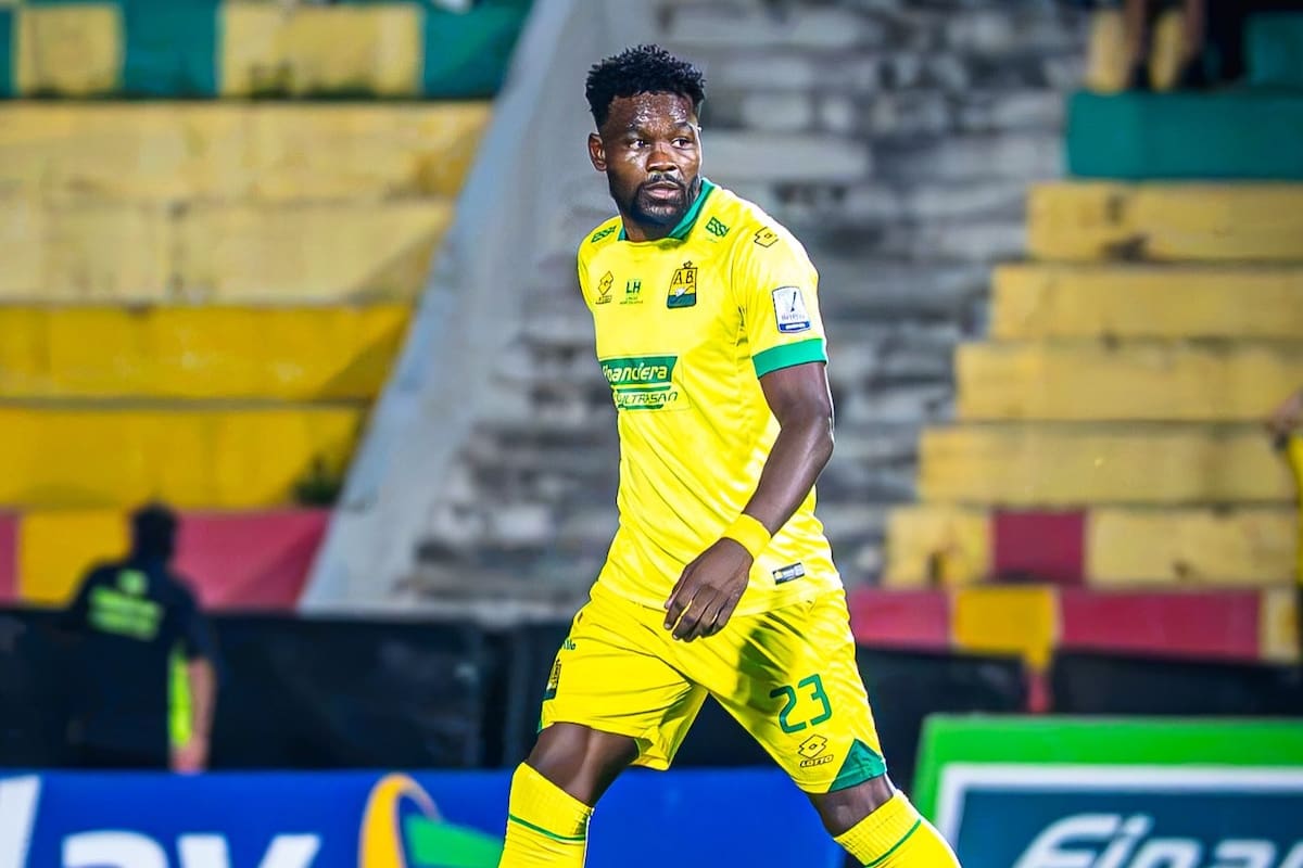 Carlos Romaña habló del empate de Atlético Bucaramanga y lanzó una invitación a la hinchada para el duelo ante América. Foto: Redes sociales Carlos Romaña