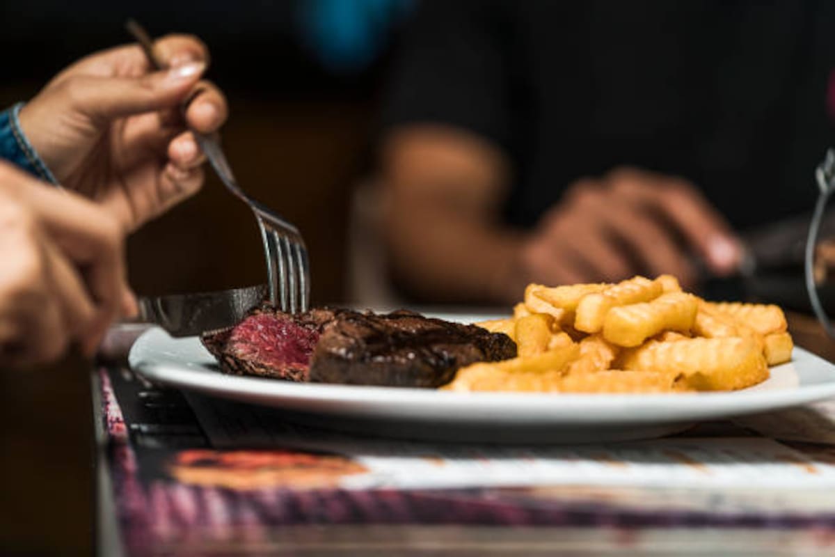 ¿Debemos cambiar lo que creemos sobre la carne roja?