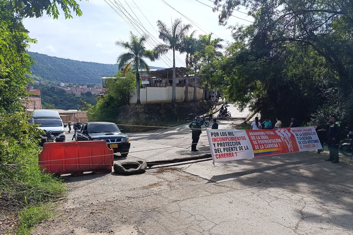 La vía fue cerrada desde las 8:00 de la mañana del 12 de junio.