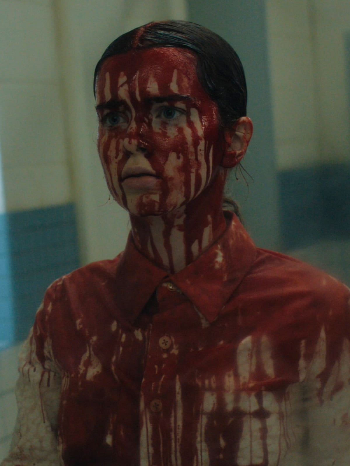 La nueva adaptación de ‘Carrie’, dirigida por Mike Flanagan, actualiza el clásico de Stephen King con el acoso en redes sociales como protagonista.