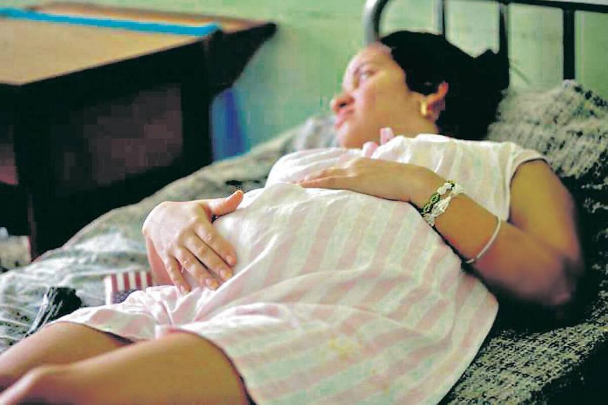 Hasta el momento el Gobierno Nacional sigue manteniendo como medida preventiva de nuevos casos con malformaciones en el feto, que las personas se abstengan a embarazarse antes de julio. (Foto: Colprensa / VANGUARDIA LIBERAL)