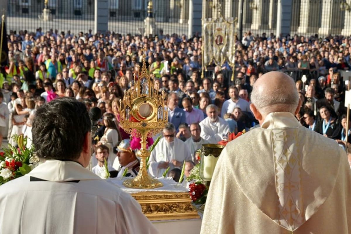 La celebración del Corpus Christi por las calles de Madrid estará presidida este año por el Papa León XIV. Foto: Arquidiócesis de Madrid.