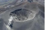 Ceniza del volcán Puracé obliga a restringir vuelos en el suroccidente de Colombia