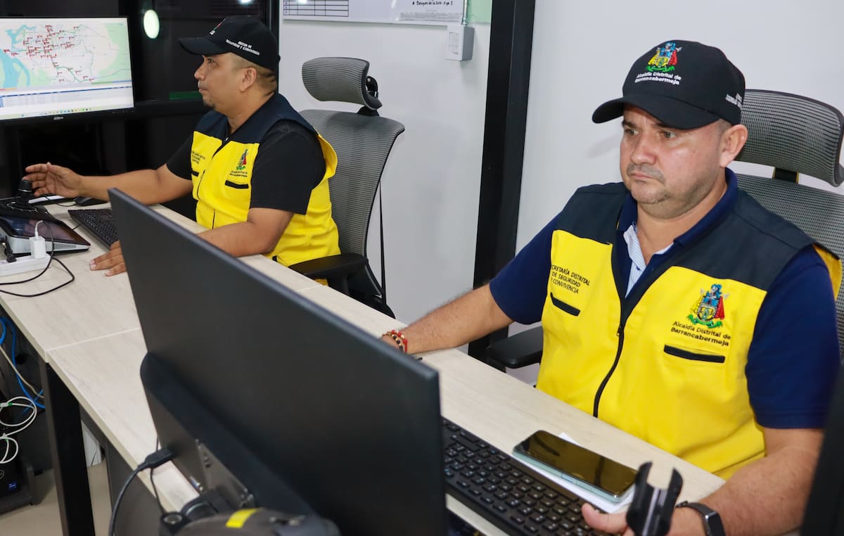 El Centro de Monitoreo Distrital opera las 24 horas del día con una red inicial de 110 cámaras de seguridad instaladas en 29 puntos estratégicos de Barrancabermeja.
Suministrada/Vanguardia