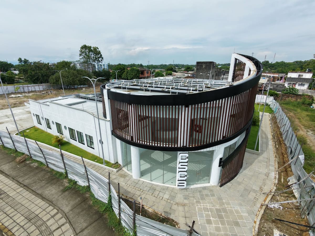 El Centro de Salud Centenario, en la Comuna 3 de Barrancabermeja, permanece cerrado pese a que las obras fueron terminadas y el contrato fue liquidado hace cerca de seis meses.
Suministrada/Vanguardia