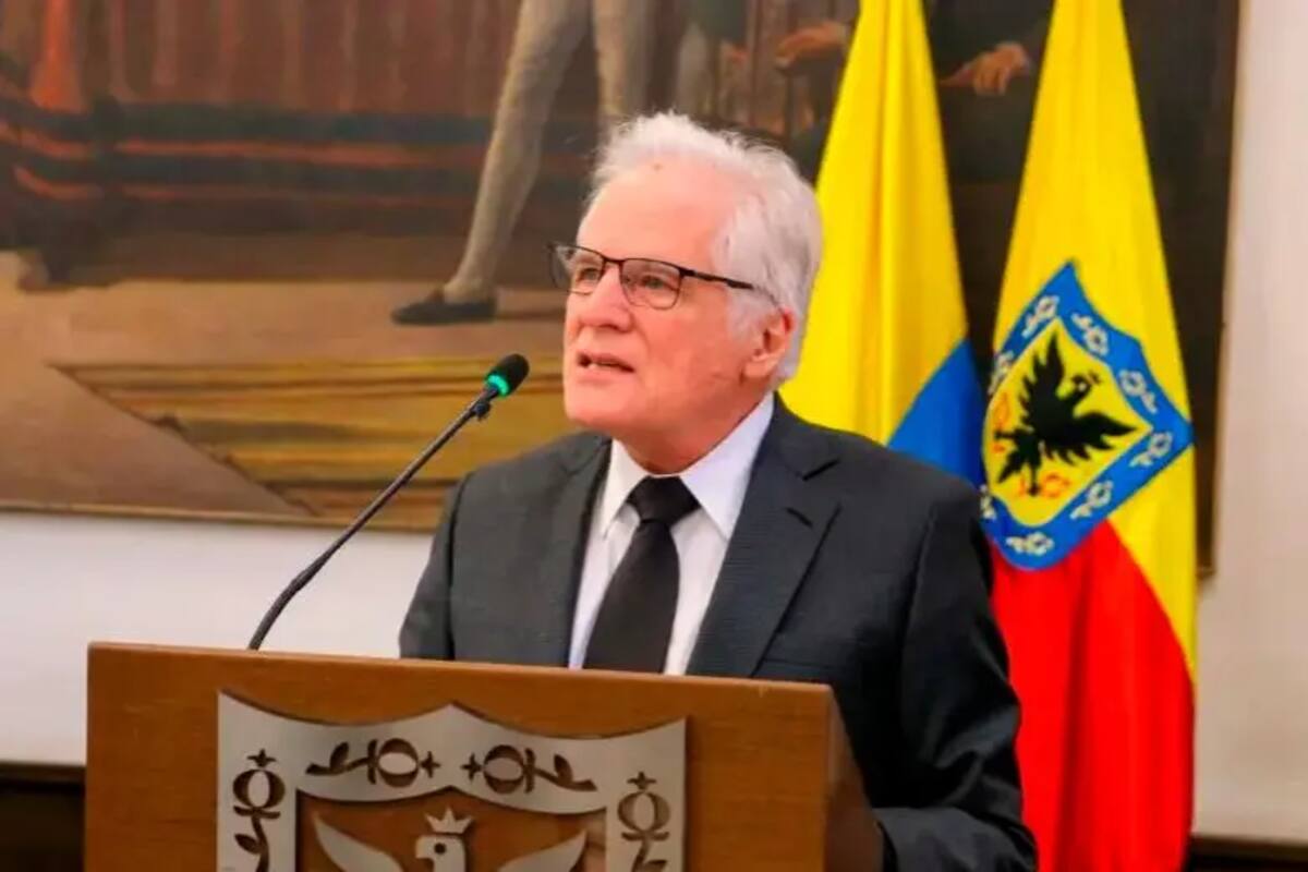 Centro Democrático genera confusión tras informar renuncia de Uribe Londoño que él desmentida. | Foto: El Colombiano