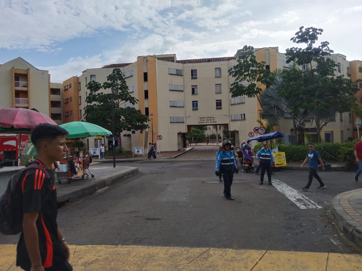 Cepos y multas: anuncian ‘mano dura’ a los mal parqueados en Bucaramanga