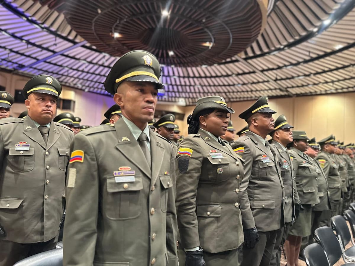 Ceremonia de ascensos en la Policía de Bolívar; Suboficiales y Mandos Ejecutivos de la Policía Nacional.