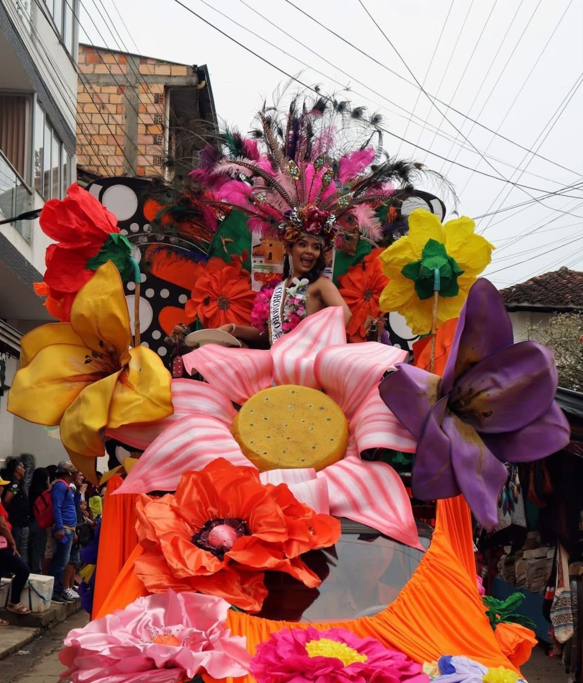 El reinado y las comparsas hacen parte de los atractivos del evento.