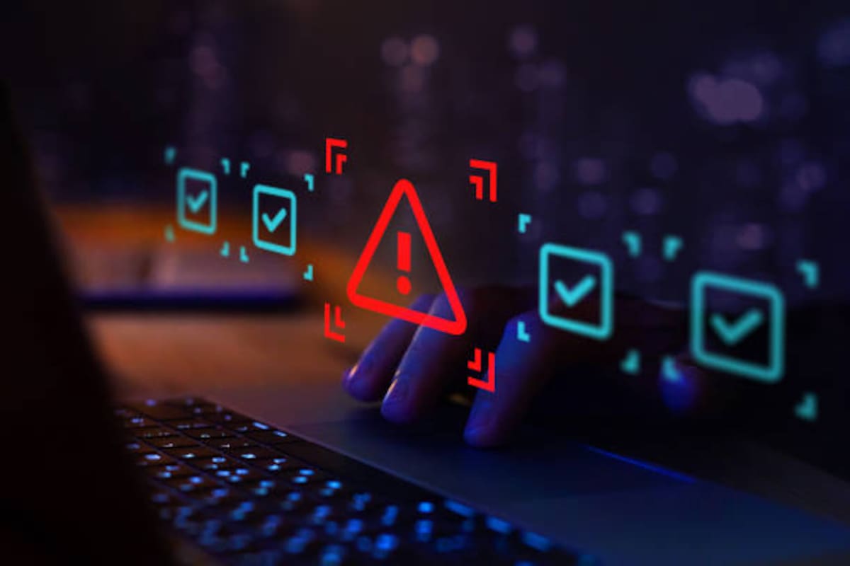 ¡Que no le roben la prima! El 40 % de los colombianos no sabe identificar un sitio web falso. Siga estos consejos de expertos para proteger su dinero.