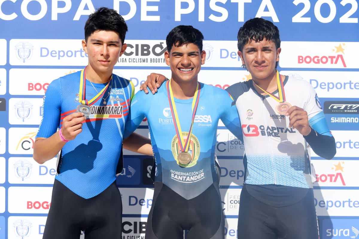 Los ciclistas santandereanos se destacaron en la Copa de Pista 2026, en su tercera edición. Foto: Suministrada.