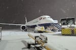 Cierre de varios aeropuertos británicos y caos en el transporte por fuerte nevada