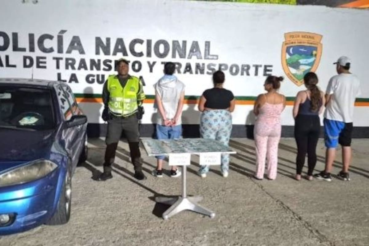 Cinco capturados por movilizarse con moneda falsificada.