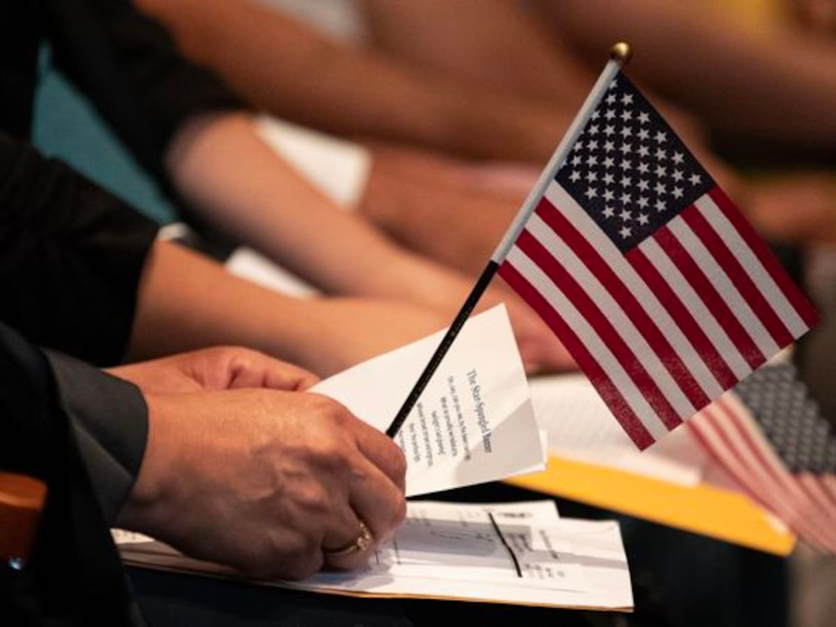 El fallo supone un importante revés para una de las principales promesas migratorias de Trump, quien firmó una orden ejecutiva para restringir ese derecho constitucional al regresar a la Casa Blanca.