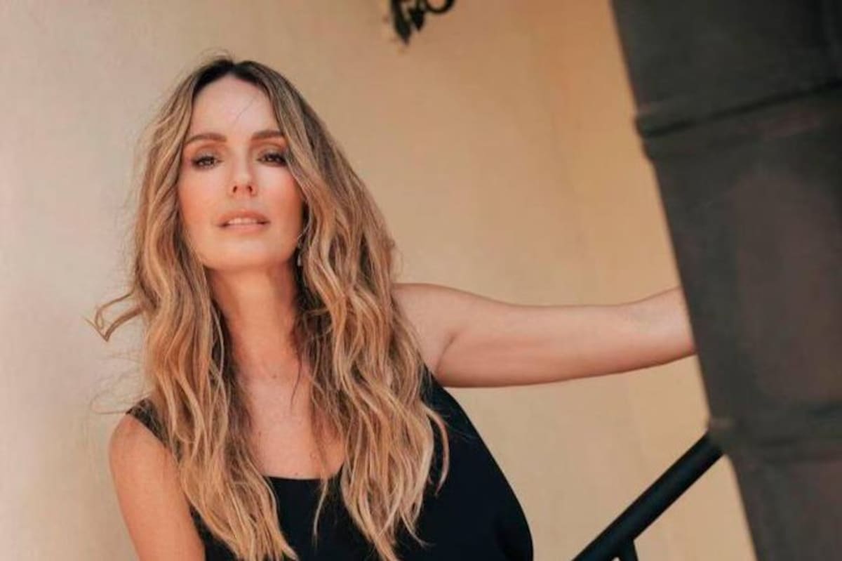 La presentadora y modelo Claudia Bahamón se unió a las jornadas de ayuda para las familias afectadas por el terremoto de magnitud 7.4 en Colombia.