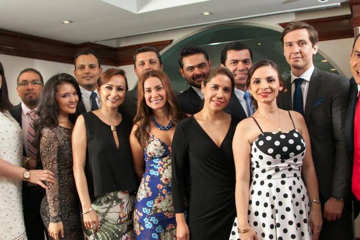 Miguel Amado, Patricia Gómez, Andrés Belalcazar, Diana Gamboa, Jaime Lozano, Adriana Serrano, Ana María Torres, Uriel Páez, Hernando Abril, Ruby Dueñas, Manuel Navarro, Adriana Duarte, Ramiro Mora, Hugo Nova y Marly Durán. (Foto: Suministrada / VANGUARDIA LIBERAL )
